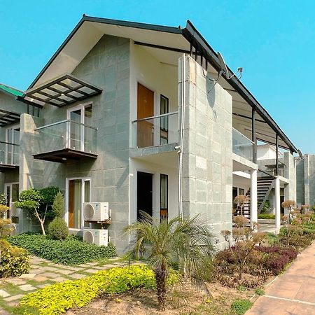 The Cloyster Resort And Spa رامناجار المظهر الخارجي الصورة