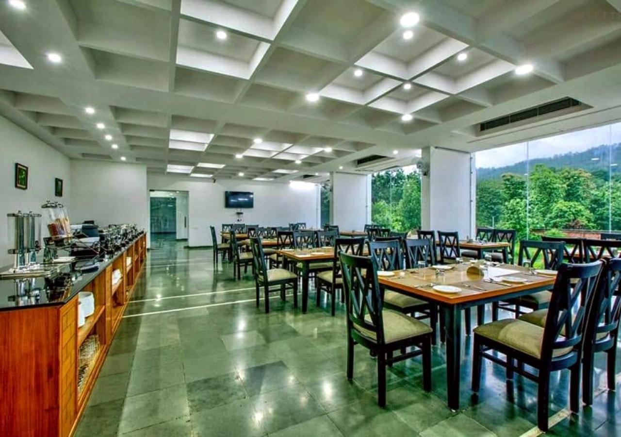 The Cloyster Resort And Spa رامناجار المظهر الخارجي الصورة
